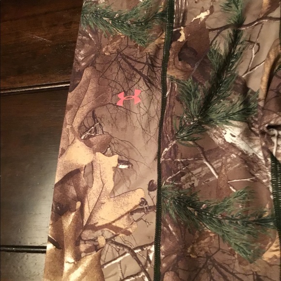 Under Armour coldgear - Picture 6 of 8